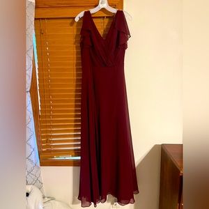 Brand New Bridesmaid dress purchased from David’s Bridal Fall 2022. Color:Wine